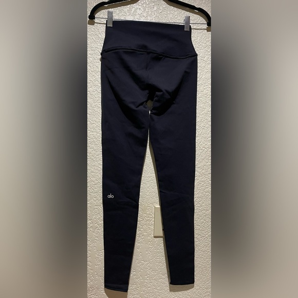 ALO Yoga NWOT Airbrush High Waist Women's Black Leggings Size S - Picture 6 of 8